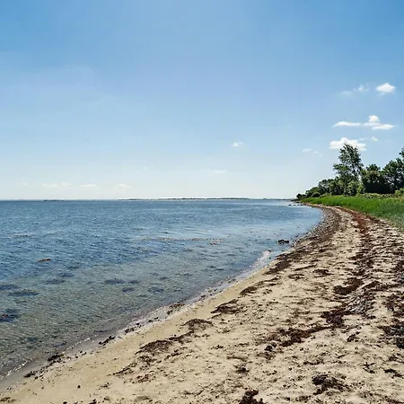 With Lillebaelt As Neighbour And A View Over Fields * הדרסלב